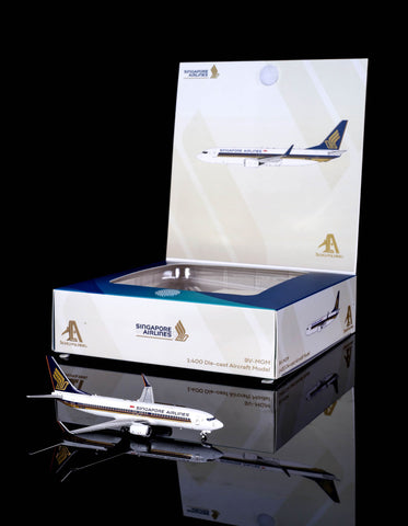 AeroPolaris Singapore Airlines Boeing 737-800 9V-MGM - Pre Order