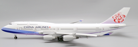 2025年2月発売 JC Wings チャイナ エアライン ボーイング 747-400 B-18215 「フラップ ダウン」 - 1/200 - 予約注文