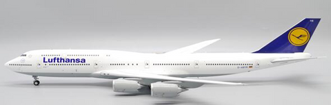 October Release JC Wings Lufthansa Boeing 747-8 "Old Livery" D-ABYR - 1/200 - Pre Order