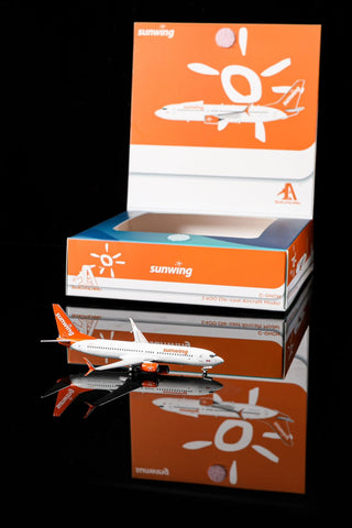 AeroPolaris Sunwing Airlines Boeing 737-800 C-GHCH - Pre Order